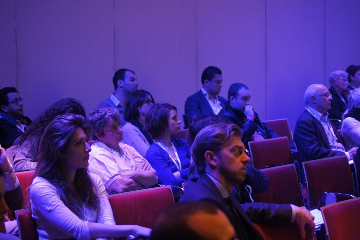 04_salle-atelier-8-avril_03