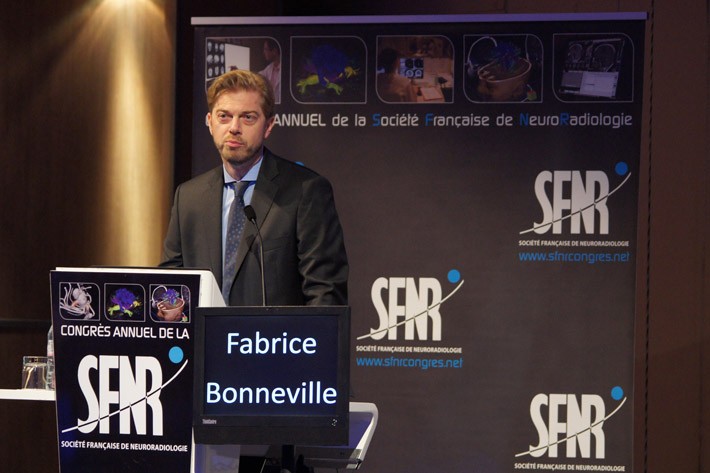 05_audotorium-9-avril_17