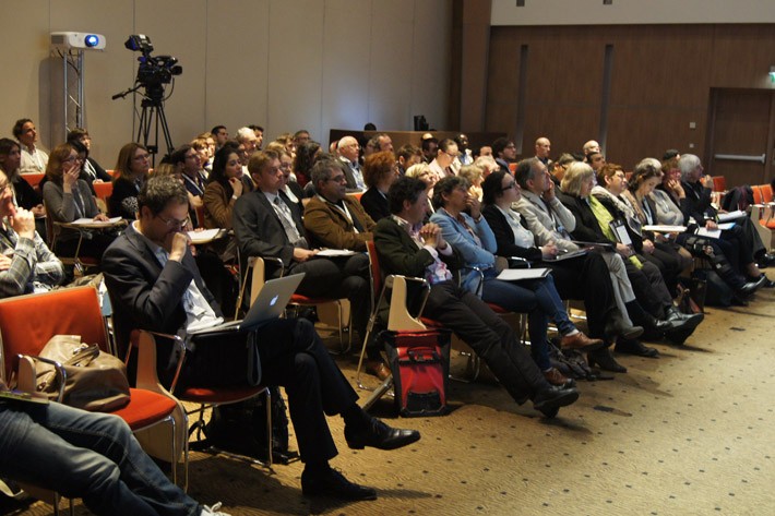 02-SFNR2016-conference_14