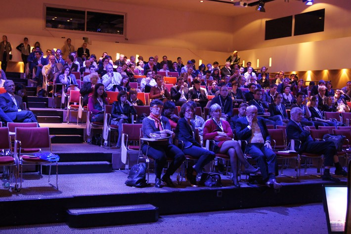 05_audotorium-9-avril_25